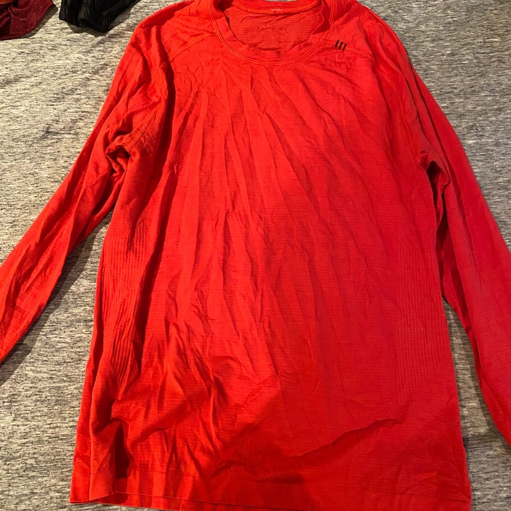 Mens Lululemon Top